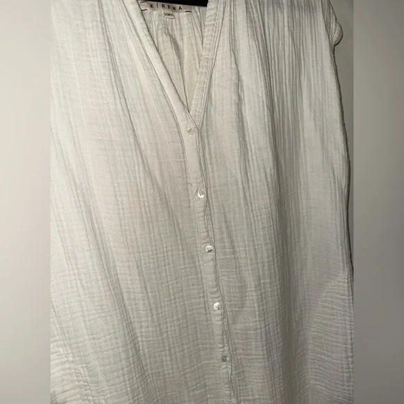 XiRENA White Sleeveless Flowy Dress Size Small - Picture 4 of 8